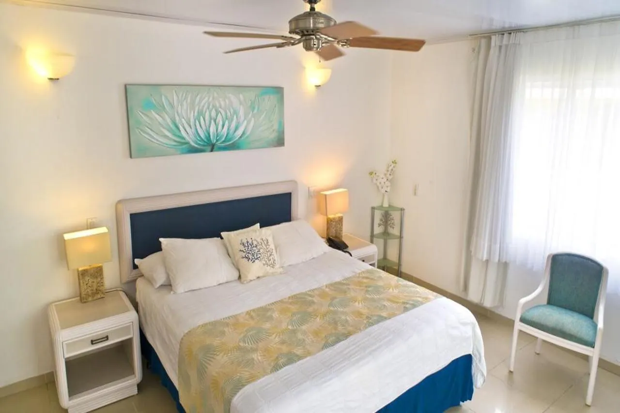 Hotel Cocoplum Beach Сан-Андрес