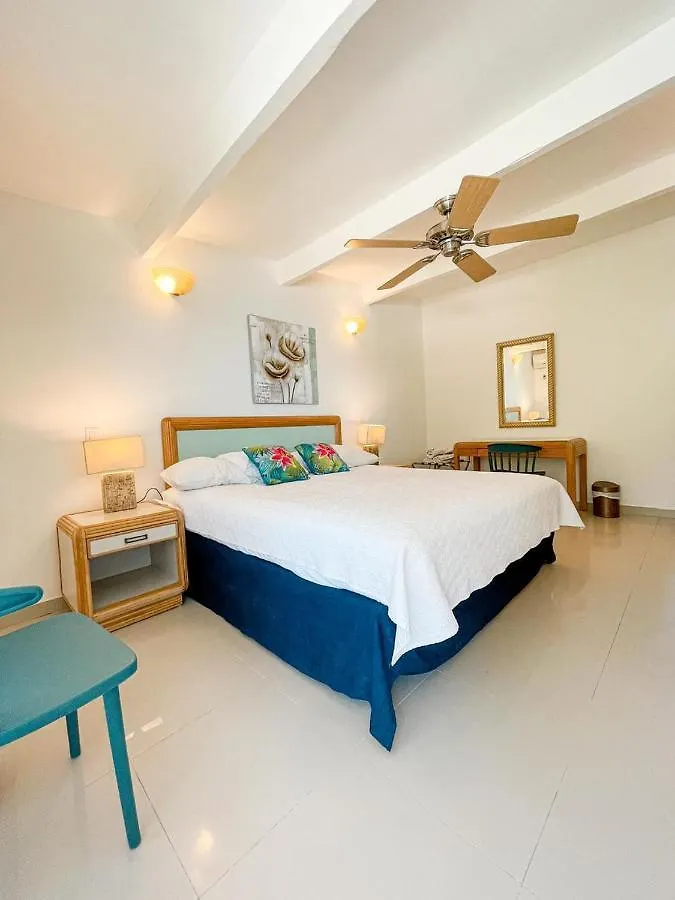 Hotel Cocoplum Beach San Andrés 4*,  Colômbia