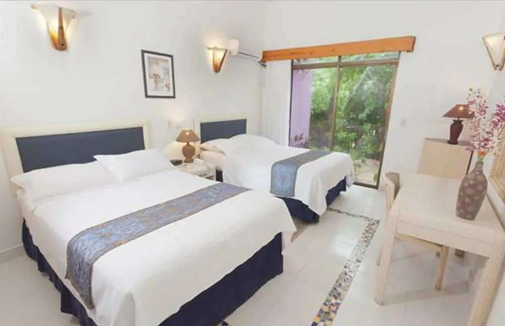 Hotel Cocoplum Beach San Andrés 4*,